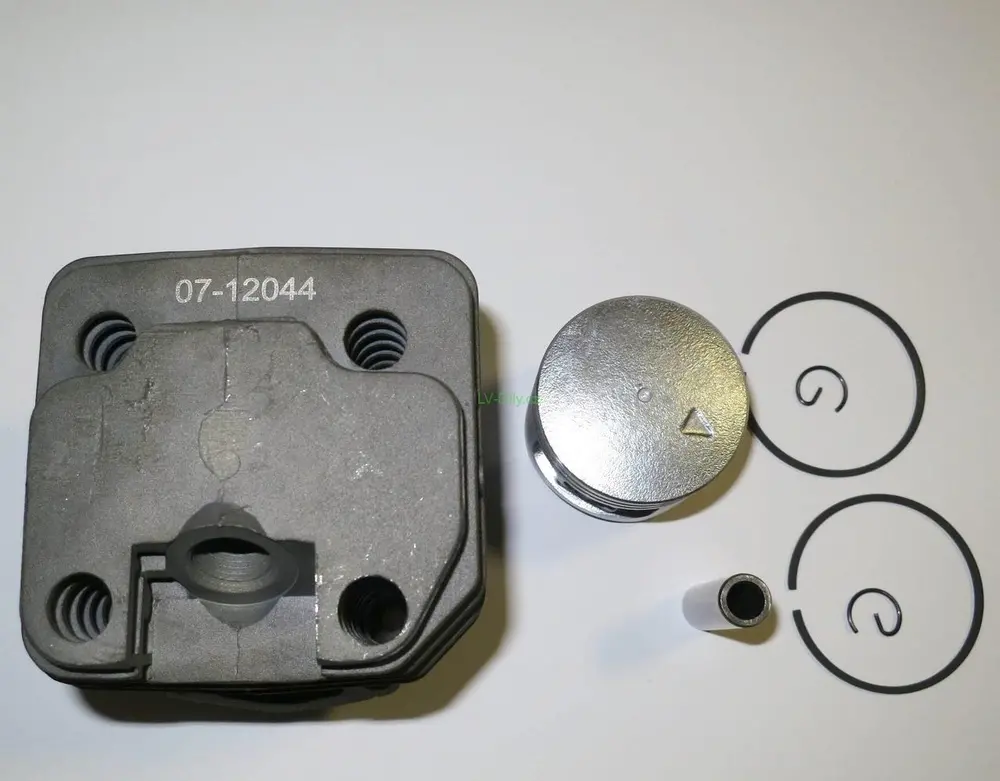 Kompletní válec s pístem pro motorové pily 58cc - průměr 45,2mm