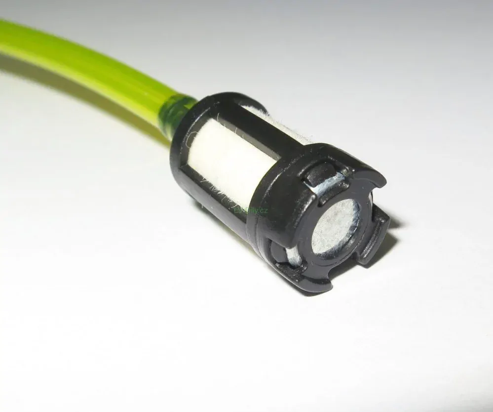 Palivová hadička do křovinořezu - průchod 21mm