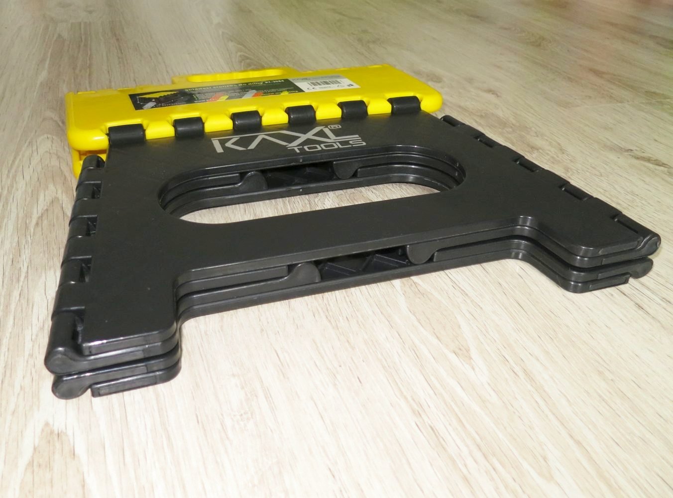 Skládací stolička KT-3084