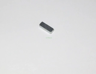 Klínek magnetického kola pro motory Briggs & Stratton, John Deere - 13,9x4,8x3,5mm