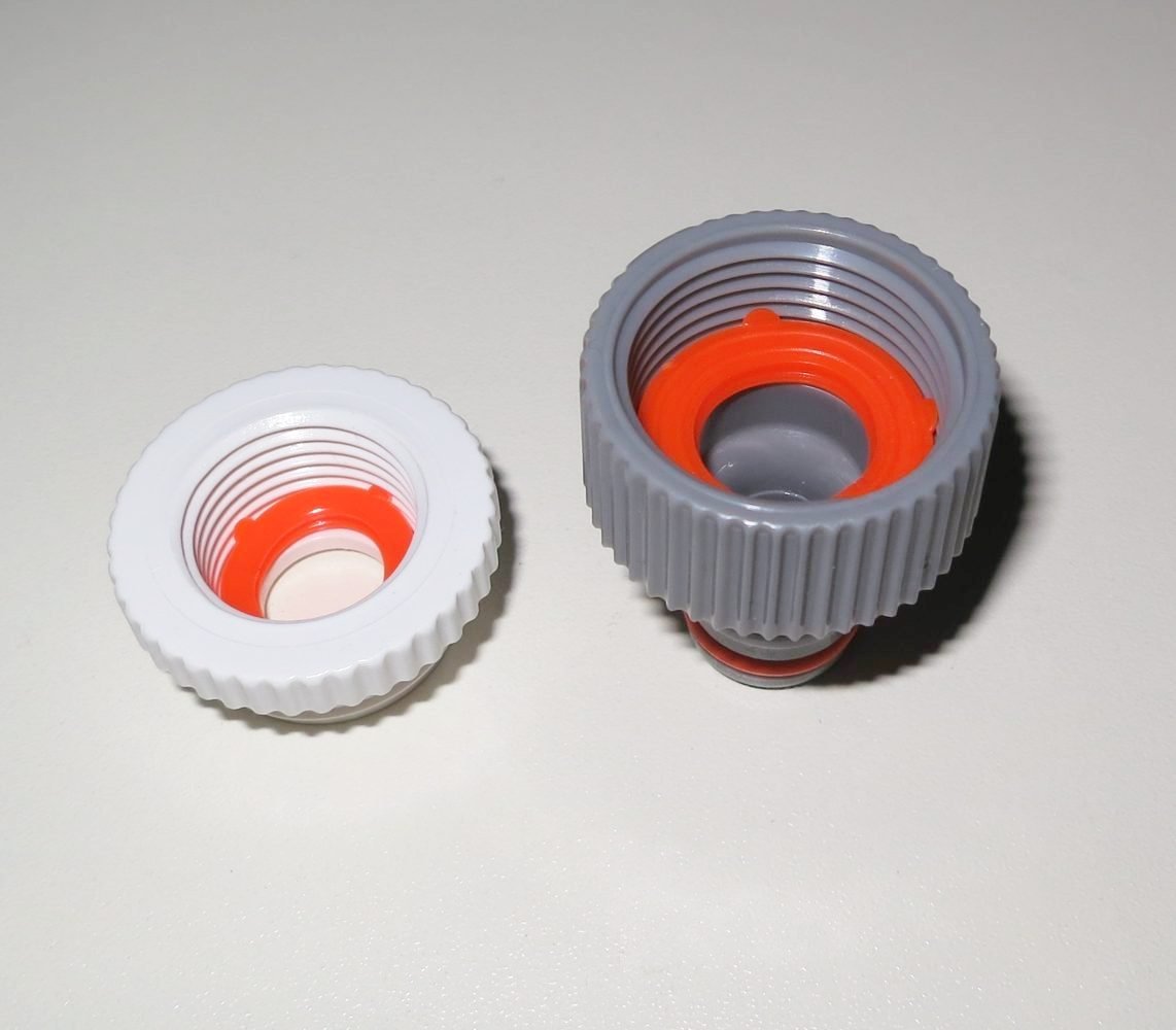 Konektor s vnitřním závitem na hadici 1/2" - 3/4"