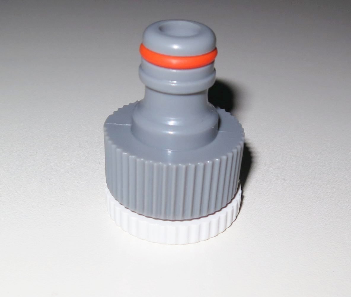 Konektor s vnitřním závitem na hadici 1/2" - 3/4"