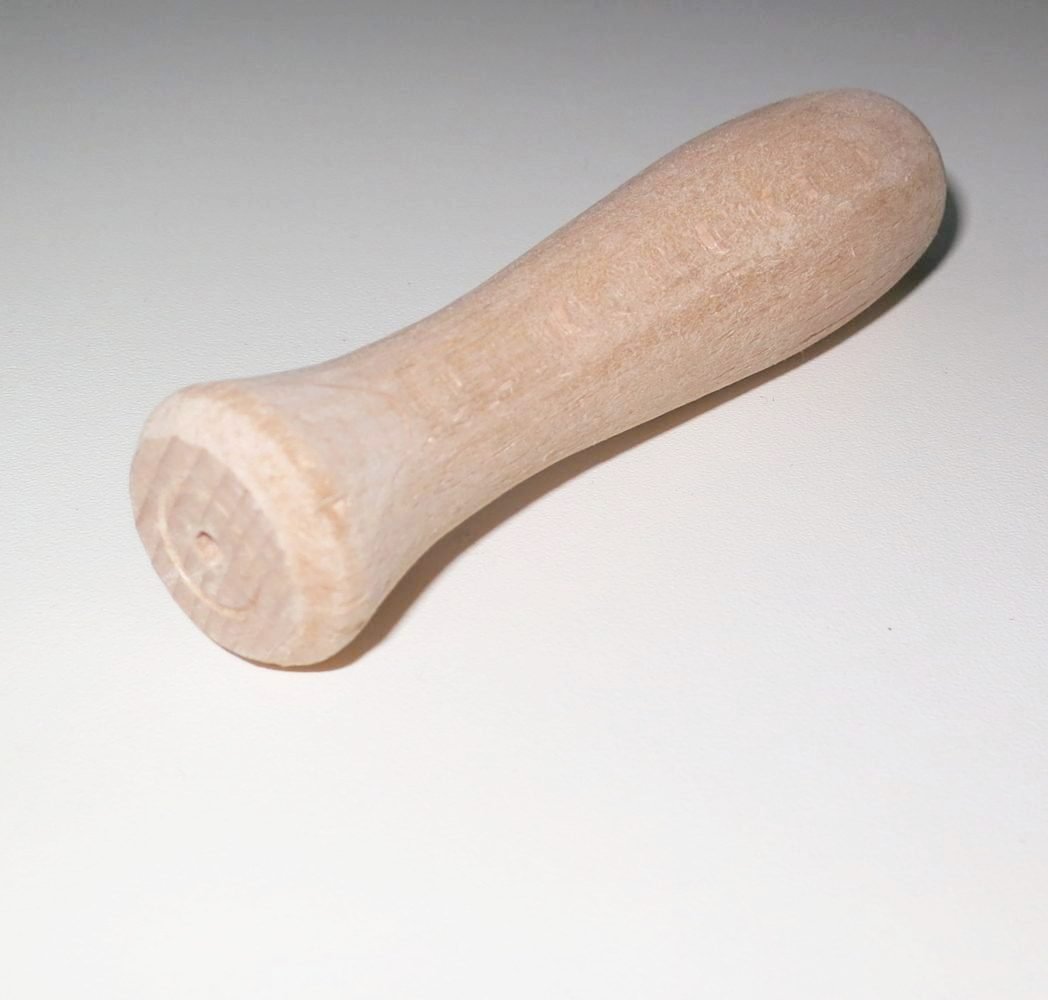 Rukojeť na pilník - dřevo