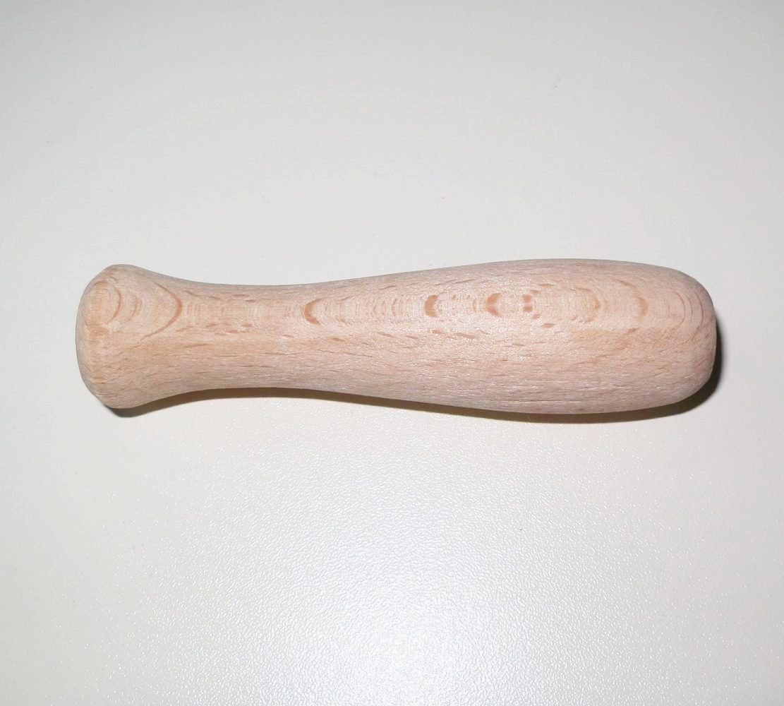 Rukojeť na pilník - dřevo