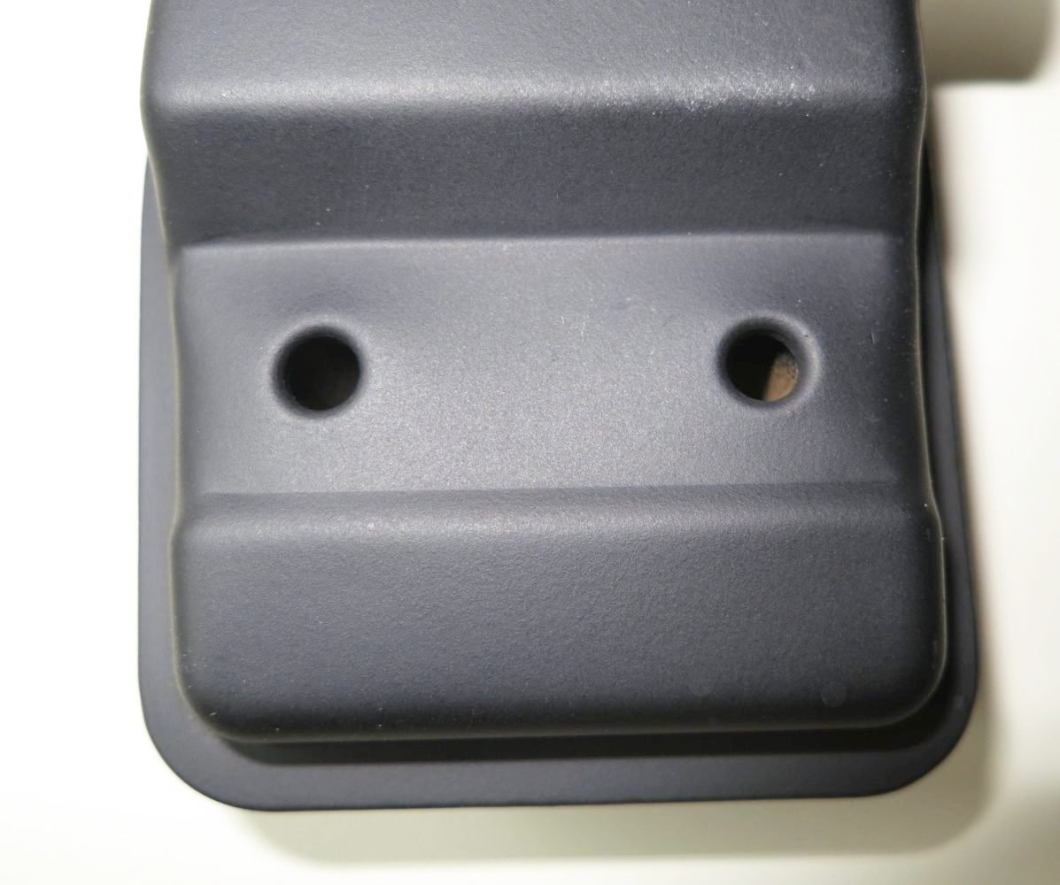 Výfuk křovinořezu 32cc - 93x70mm