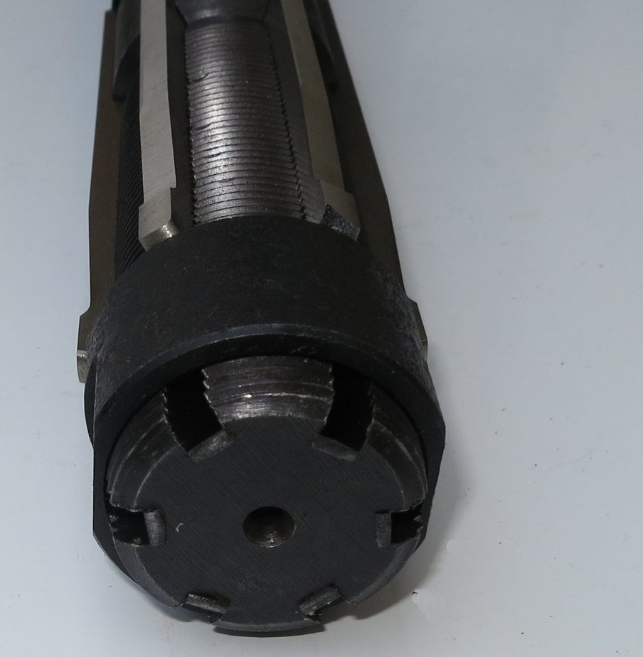 Výstružník stavitelný 44,00-54,00mm HSS