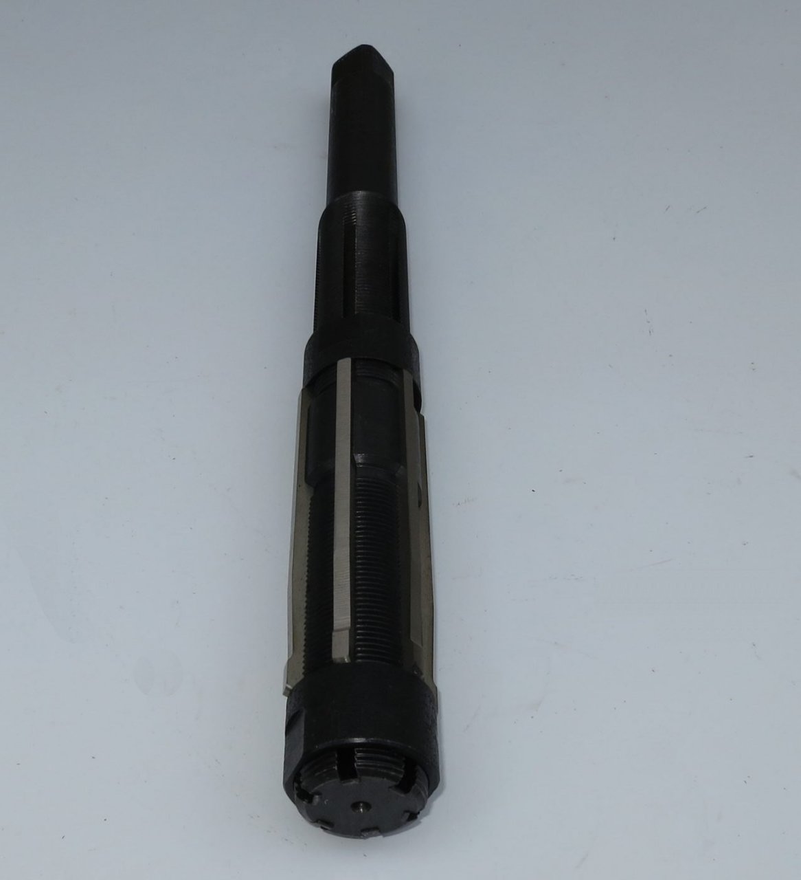 Výstružník stavitelný 44,00-54,00mm HSS