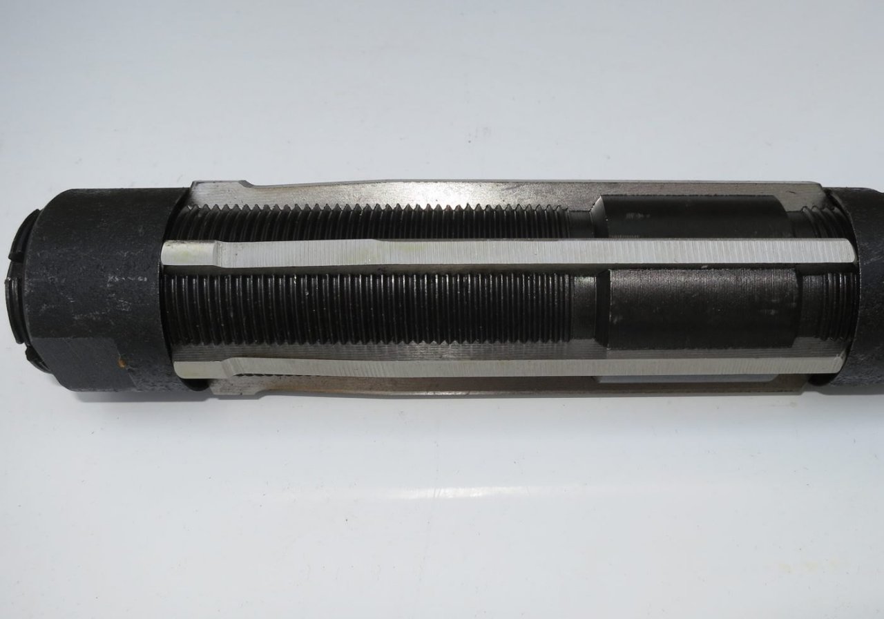 Výstružník stavitelný 44,00-54,00mm HSS