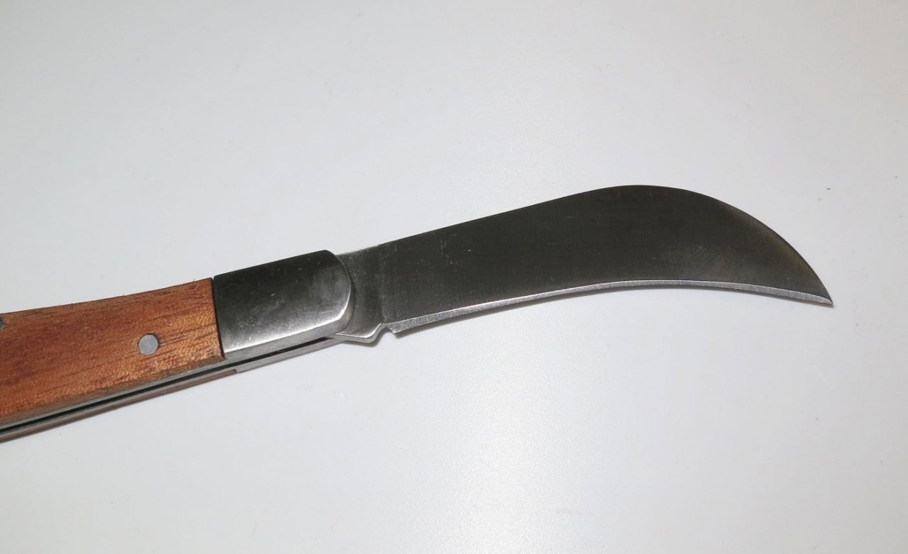 Roubovací nůž - zahnutý 8855110
