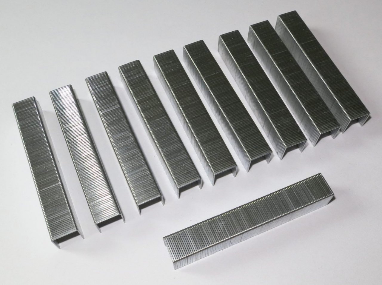 Spony do sponkovačky 11,3 x 12mm - 23912