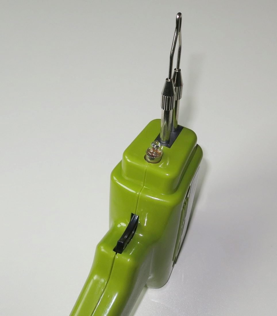 Cínová pájka - 100W v kufru 9921