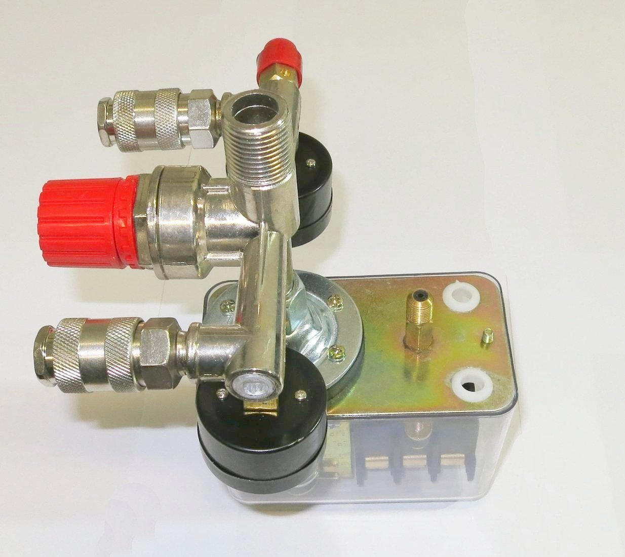 Tlakový spínač ke kompresoru 400V M8068695