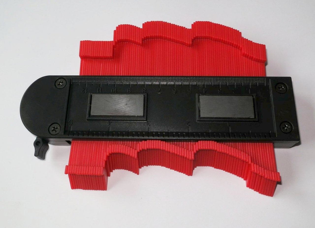 Multifunkční šablona s brzdou 125mm