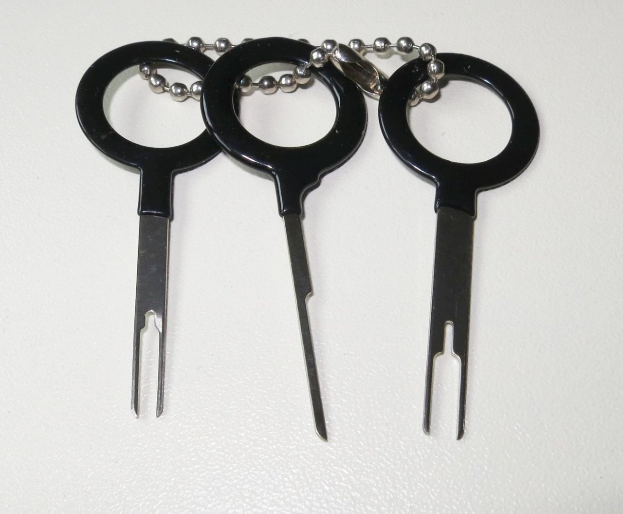 Sada na vypichování konektorů 3ks