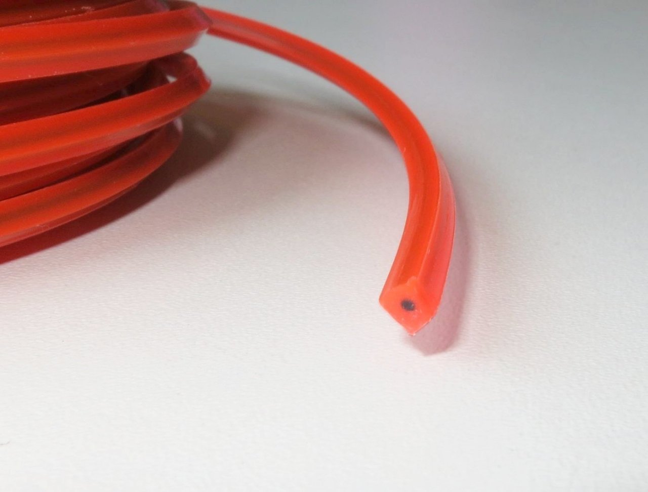 Struna do křovinořezu 15m, 3mm - čtvercová