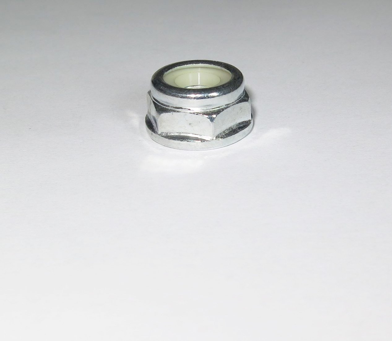 Matka na křovinořez M10x1,25 (levá)